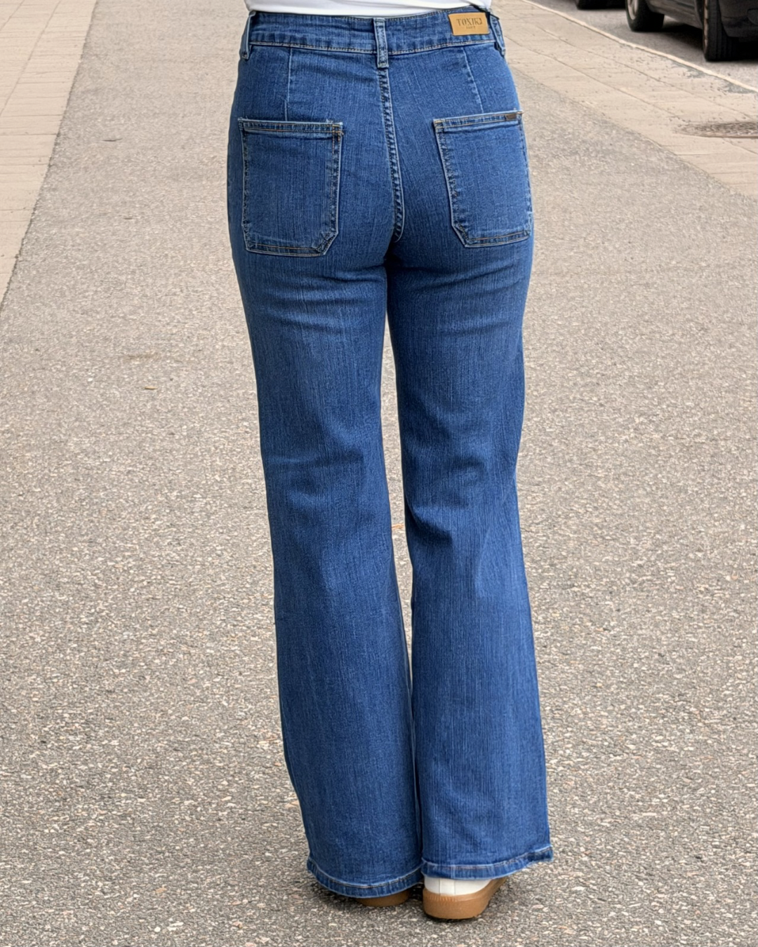 Toxik jeans