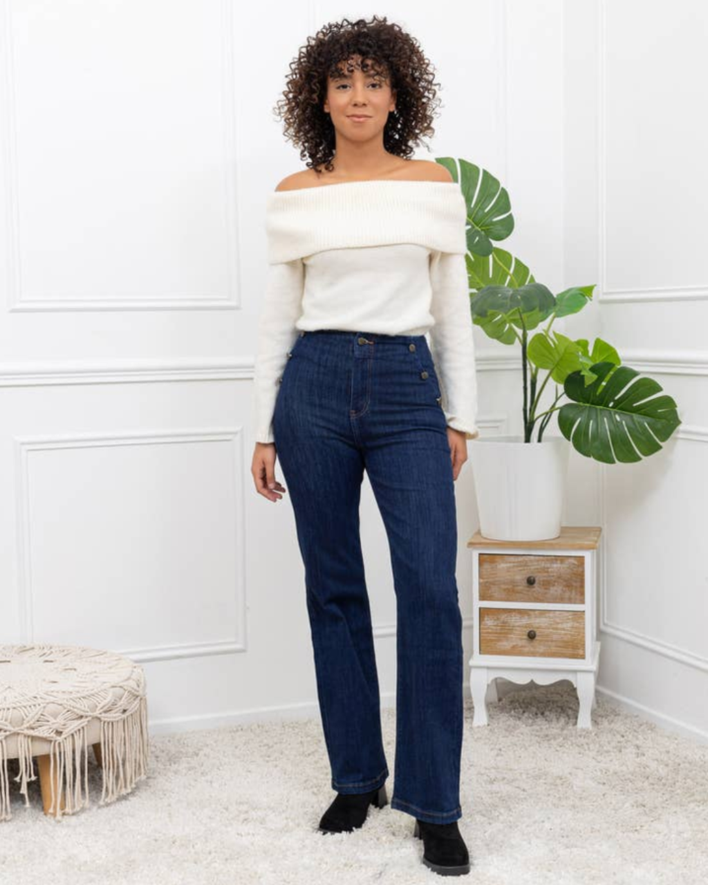 Jeans med knappdetaljer