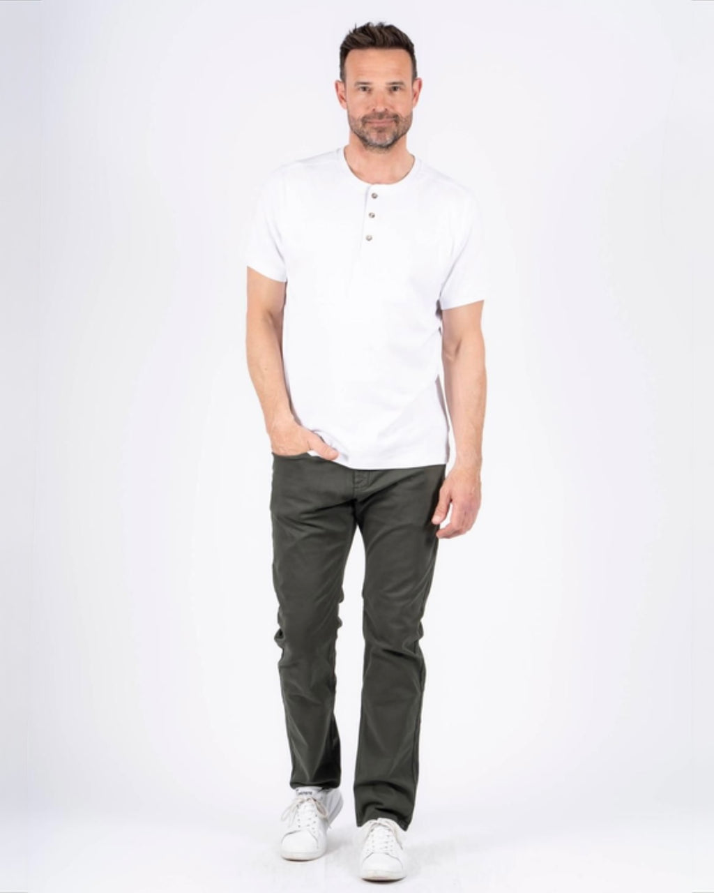 Chinos forest green