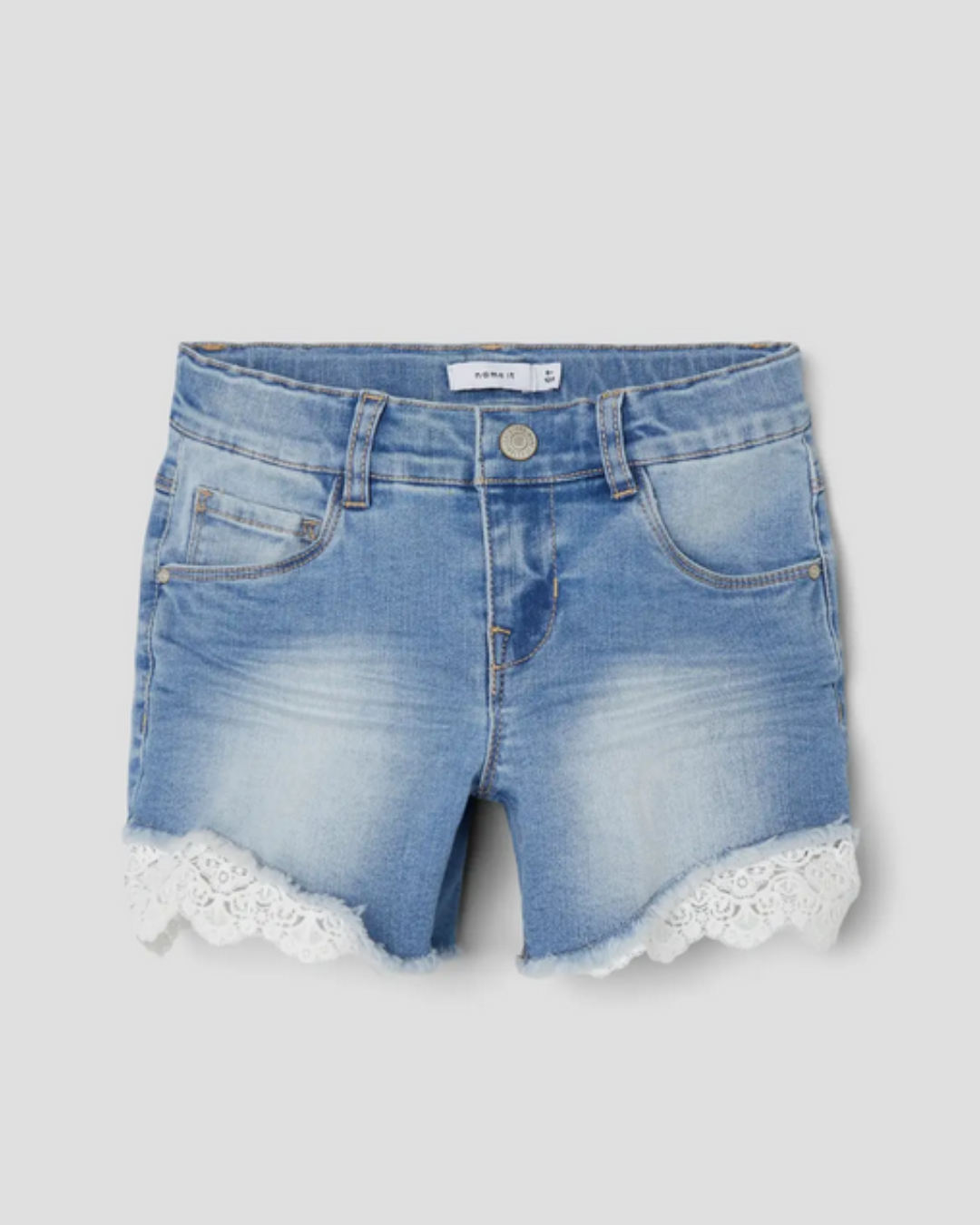 Jeansshorts med spets