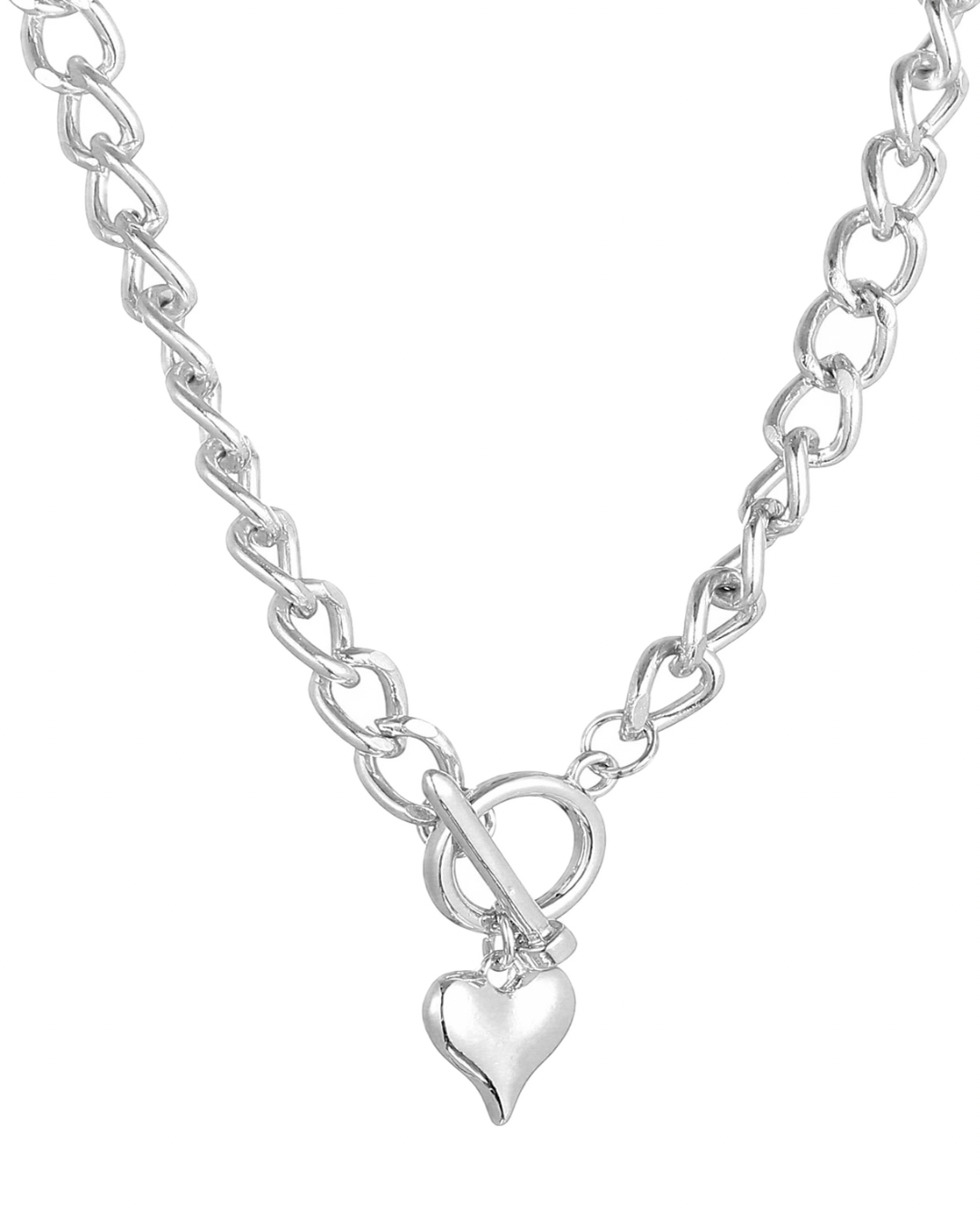 Kort halsband med hjärta