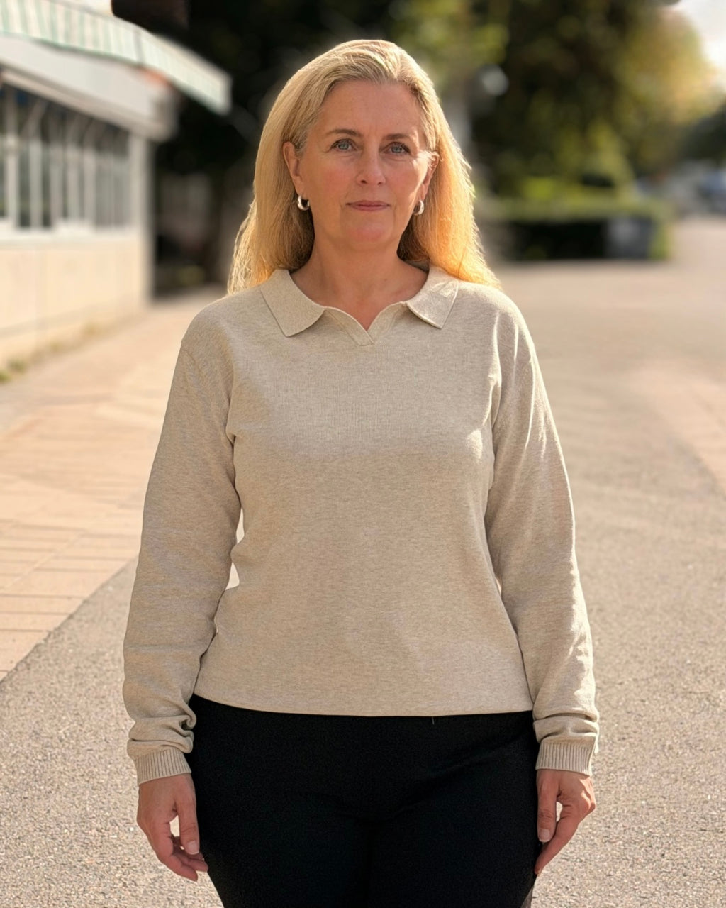 Pullover split neck