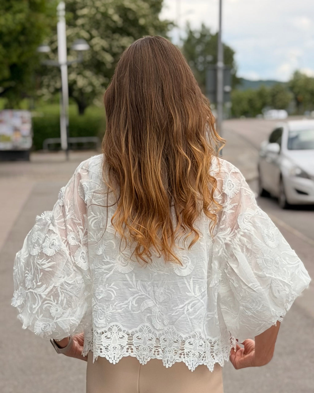 Blus med spets