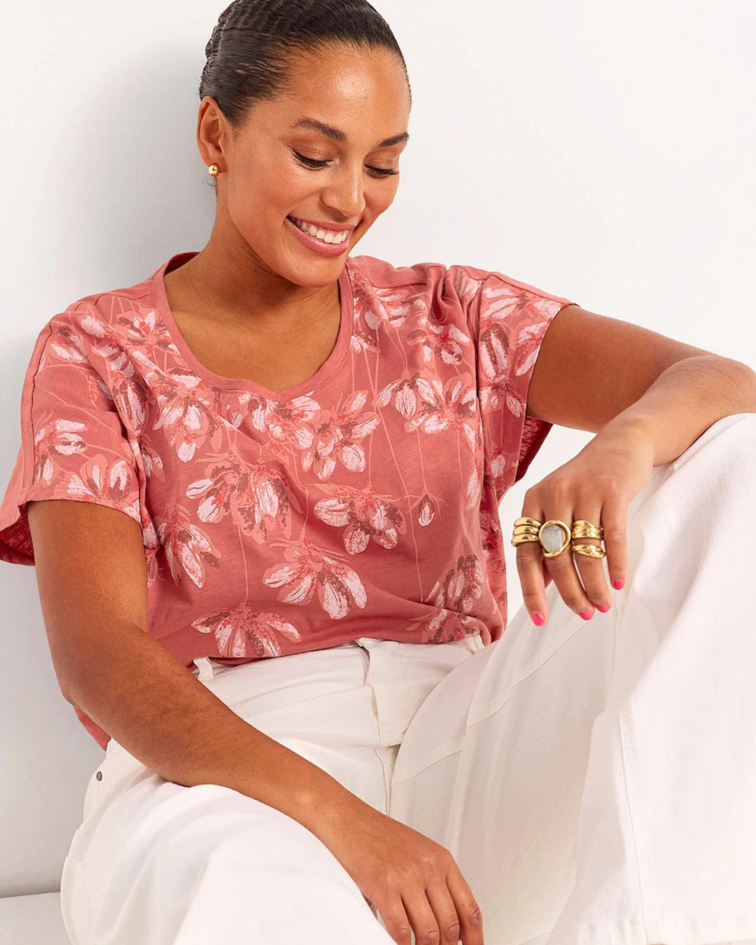 T-shirt med blommor