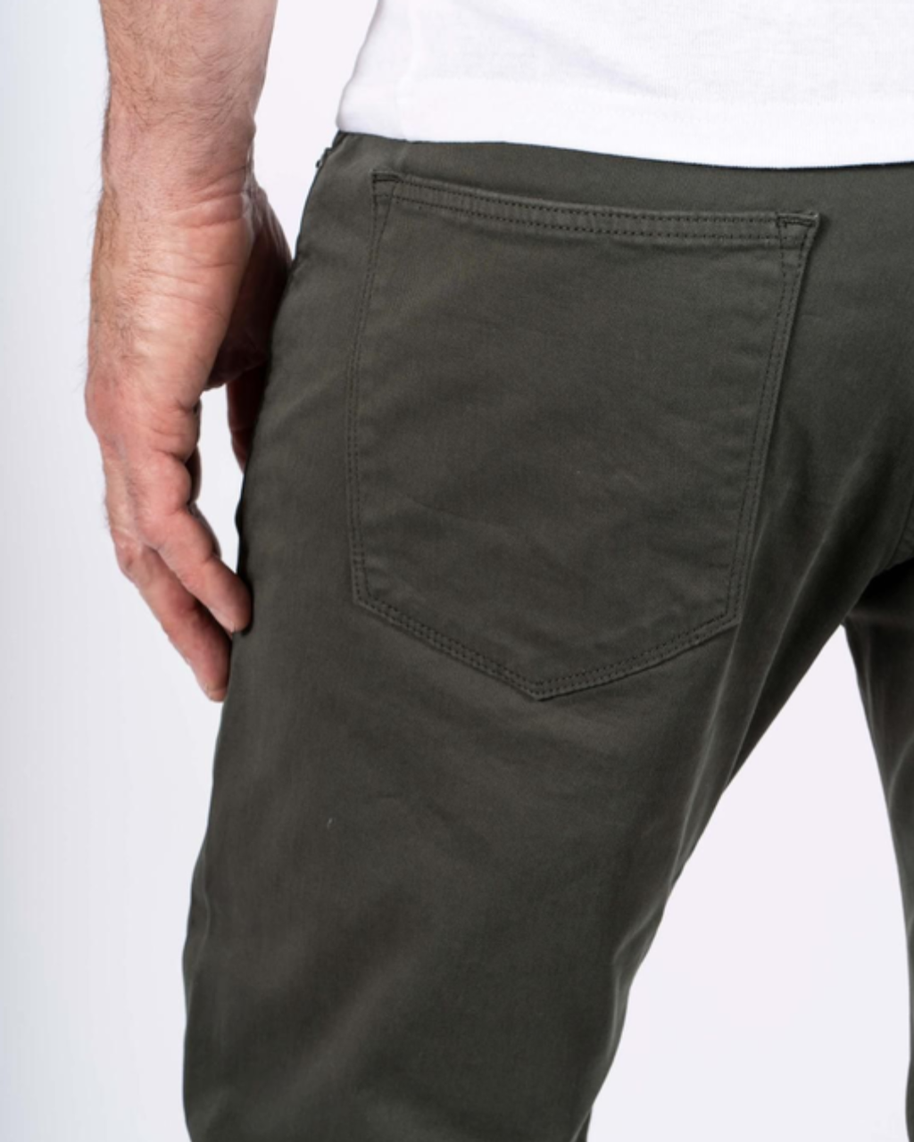 Chinos forest green