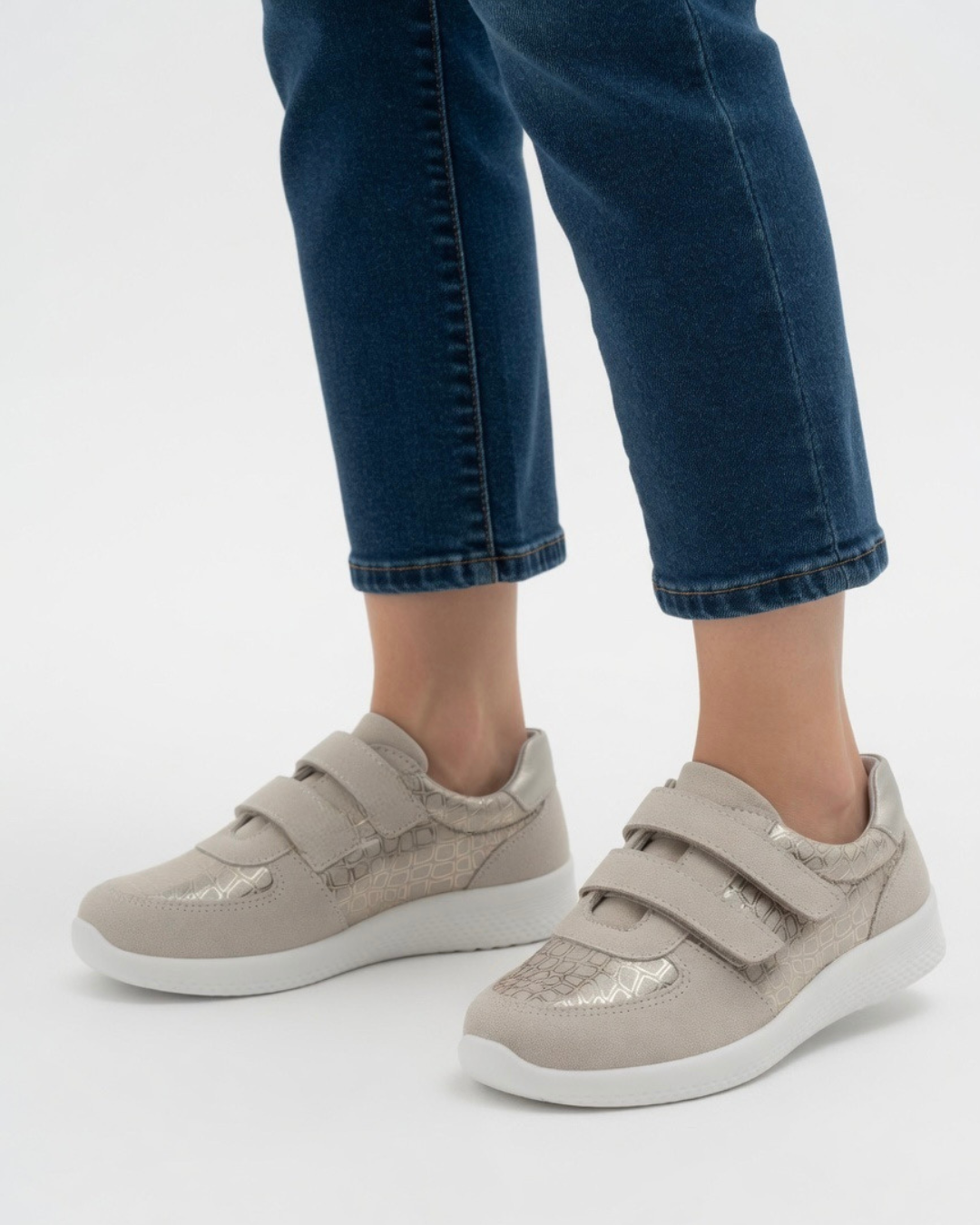 Sneakers med  kardborre