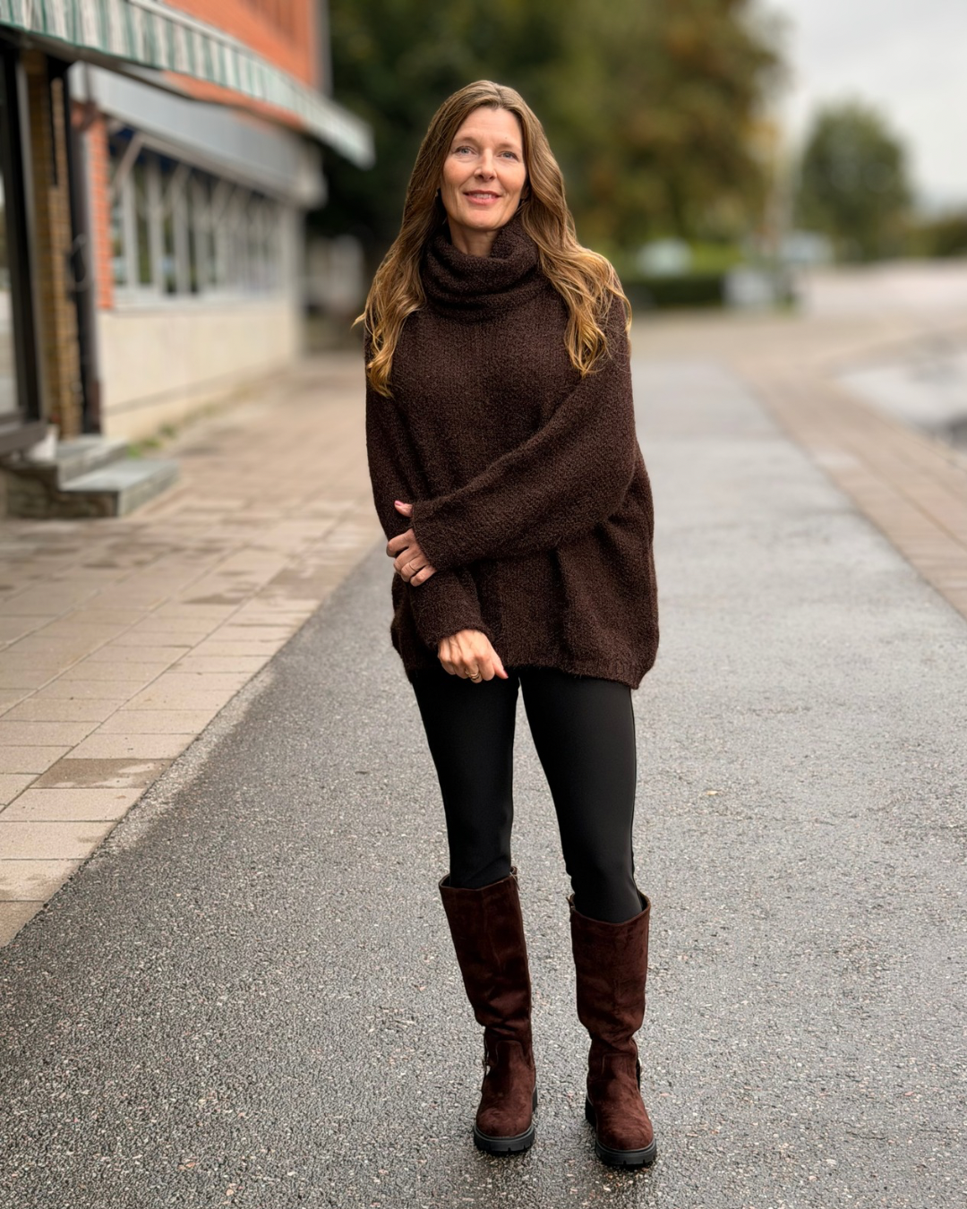 Stickad tröja fluffig med polo