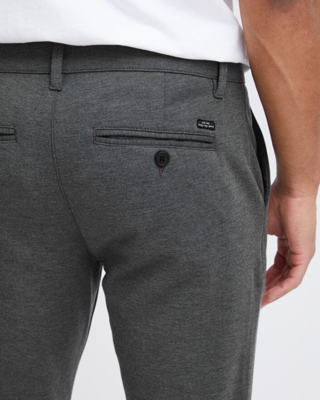 Chinos
