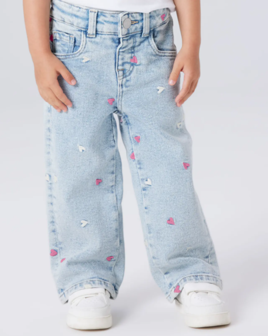 Jeans med vida ben