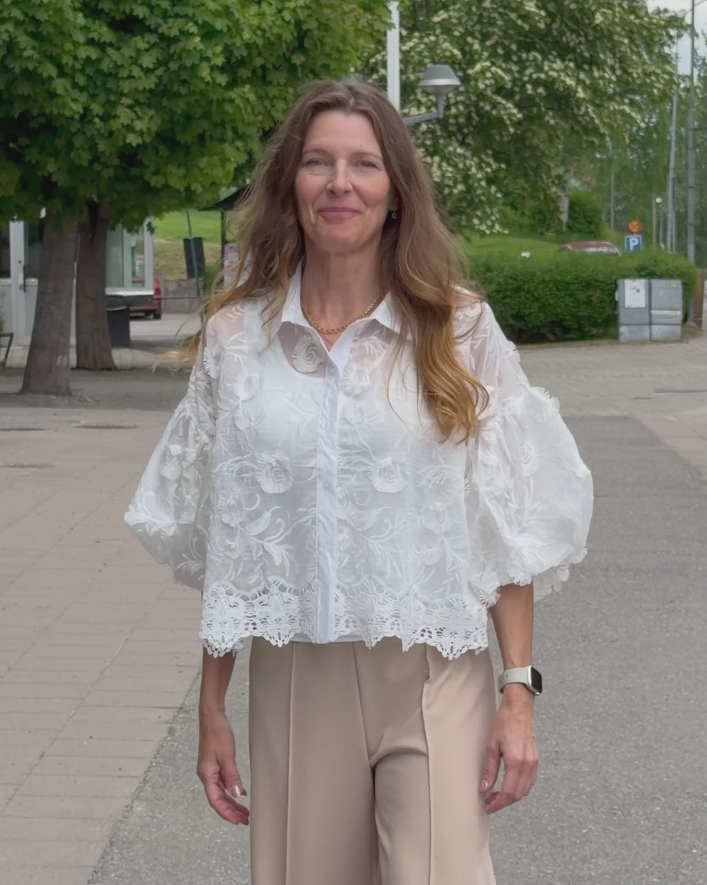 Blus med spets