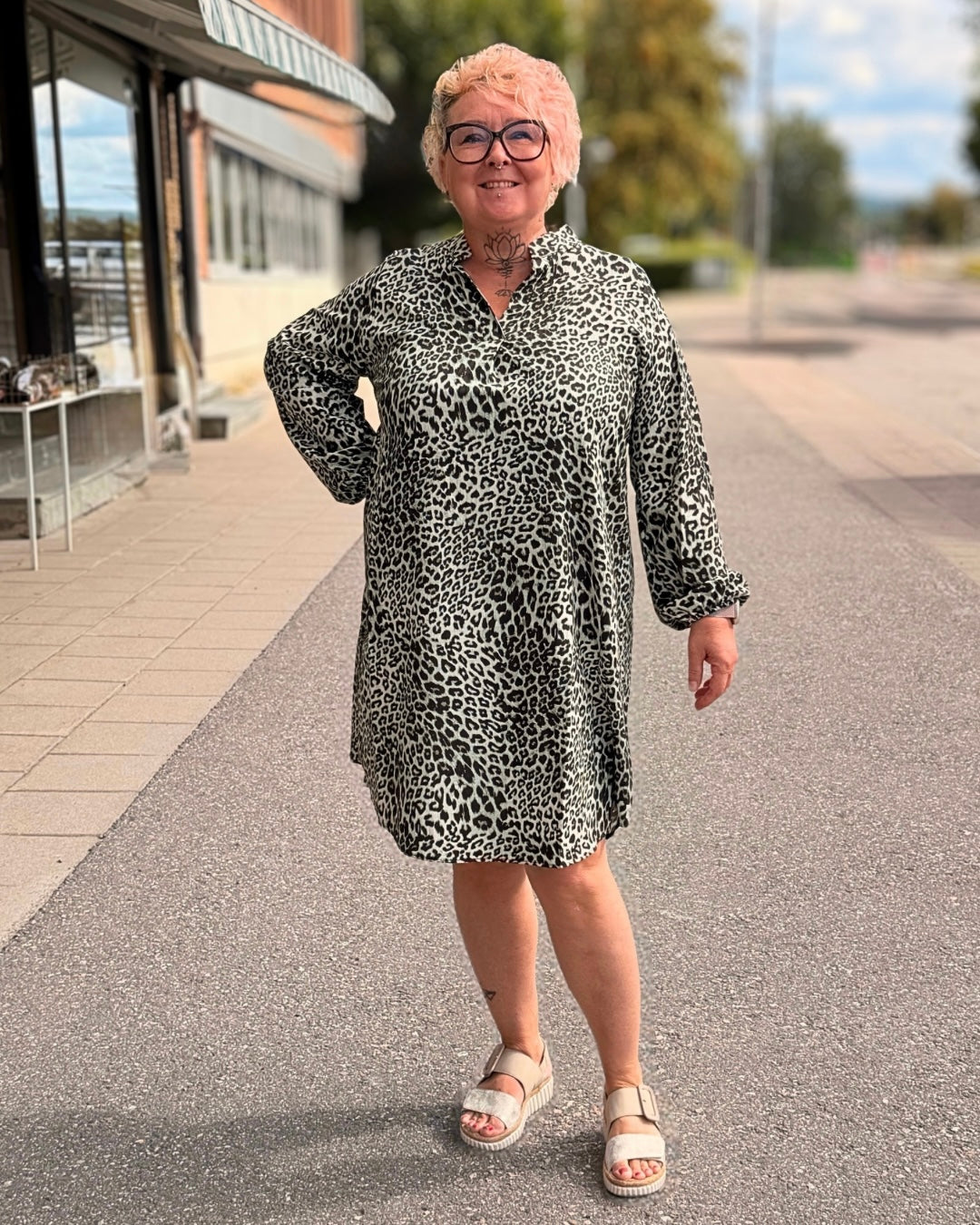 Klänning leopard